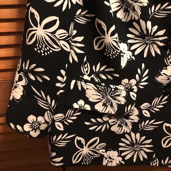 Jones Studio Woman Black & White Jacket - Picture 7 of 12